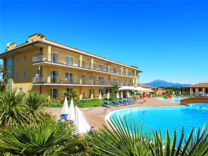 Hotel Bella Italia Peschiera del Garda Kültér fotó